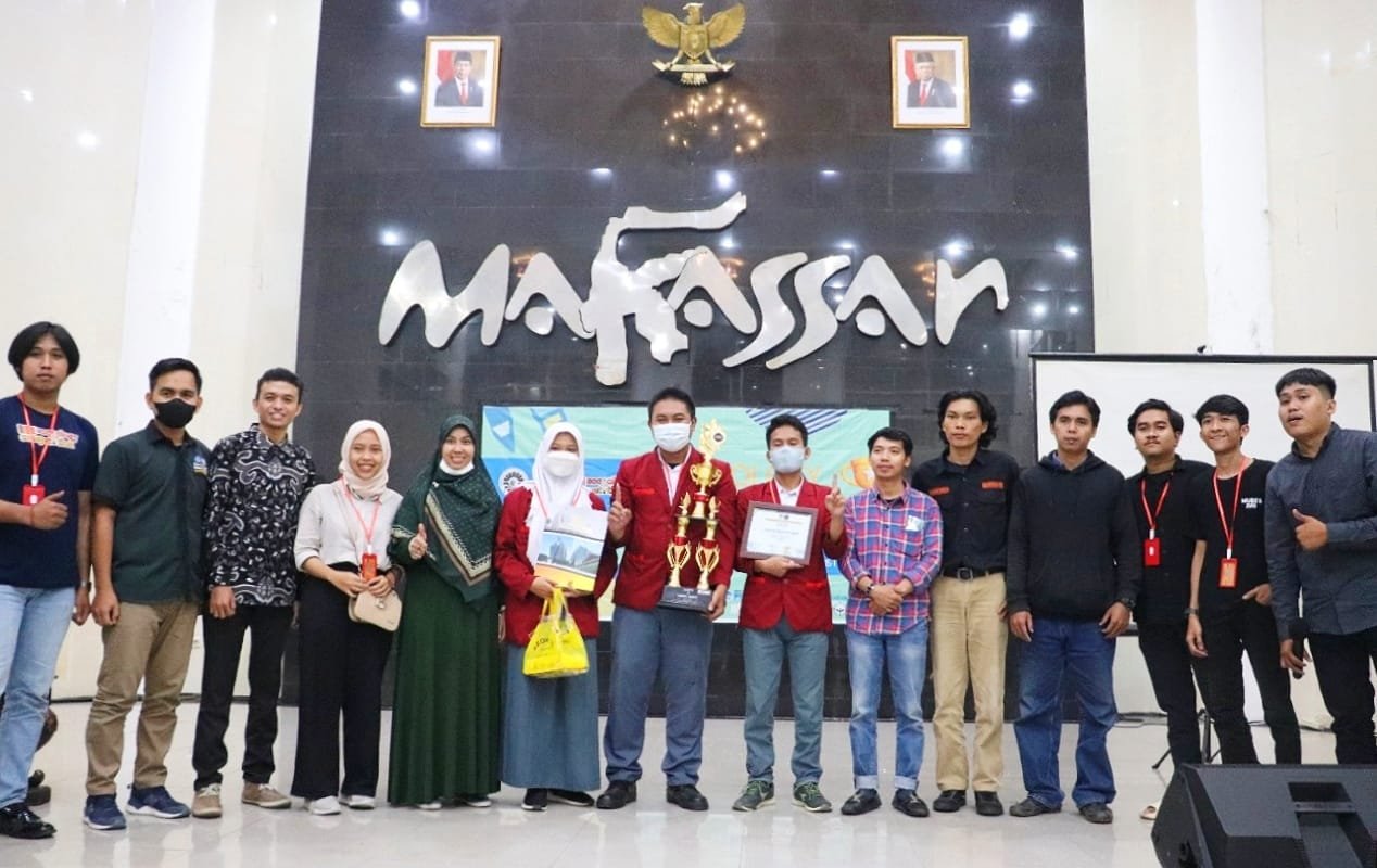 Juara 1 Lomba Debat Sociology Competition di Baruga Anging Mammiri. (Foto: Dwi Rahmaniah Diljah).