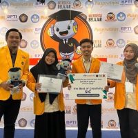 Foto Bersama Tim Statistika UNM bersama Pembimbing Bobby Poerwanto pada ajang Satria Data. (Foto: ist.)