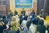 Suasana kegiatan pelatihan pengembangan kompetensi BKMF Sinapsis FIIK UNM, (Foto: Ist.)