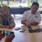 Potret M. Ichsan Ali saat melakukan konferensi pers di foodcourt pelataran menara Pinisi, (Foto:Ist.)
