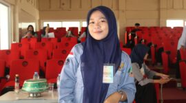 Foto Dwi Aryaningsi saat terpilih jadi ketua umum HMJ PGPAU FIP UNM, (Foto: ist.)