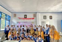 Foto bersama mahasiswa BKP Psikologi dengan Peserta didik, (Foto: Ist.)