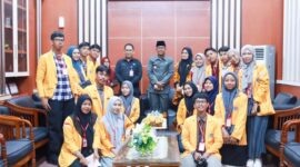 Foto bersama tim PPK Ormawa HMJ Matematika UNM dengan Pj Bupati Takalar, (Foto: Ist.)