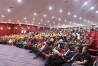 Suasana Upacara Peringatan Dies Natalis UNM ke-63, (Foto: Angnis Arimayanti.)