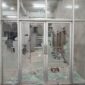 Kondisi pintu utama gedung Menara Pinisi UNM, (Foto: Dokumen Profesi.)