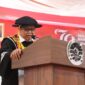 Karya Jayadi saat memberi sambutan pada acara wisuda PPG UNM, (Foto:Angnis Arimayanti.)