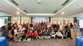 Foto bersama sesaat setelah pembukaan Bimtek PPK  Ormawa, (Foto: Ist.)