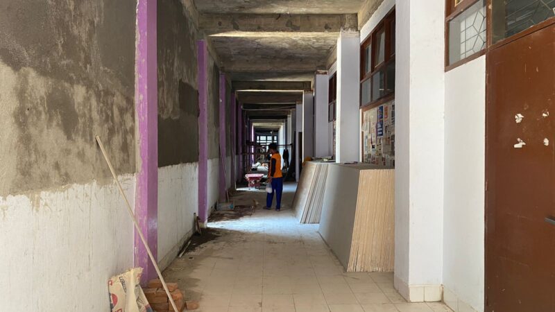  Renovasi Koridor Gedung DH FBS, ( Foto: ist.)