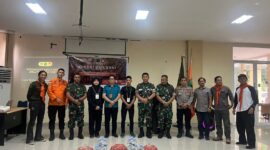 Foto bersama WR IV saat  pembukaan Diklatsar XXIII UKM SAR, (Foto:Ist.) 