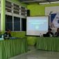 Suasana pemaparan program kerja tim proyek kemanusiaan UNM di Desa Madello, (Foto:Ist.)