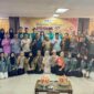 Foto bersama sesaat setelah pelepasan oleh rektor UNM, (Foto: Ist.)