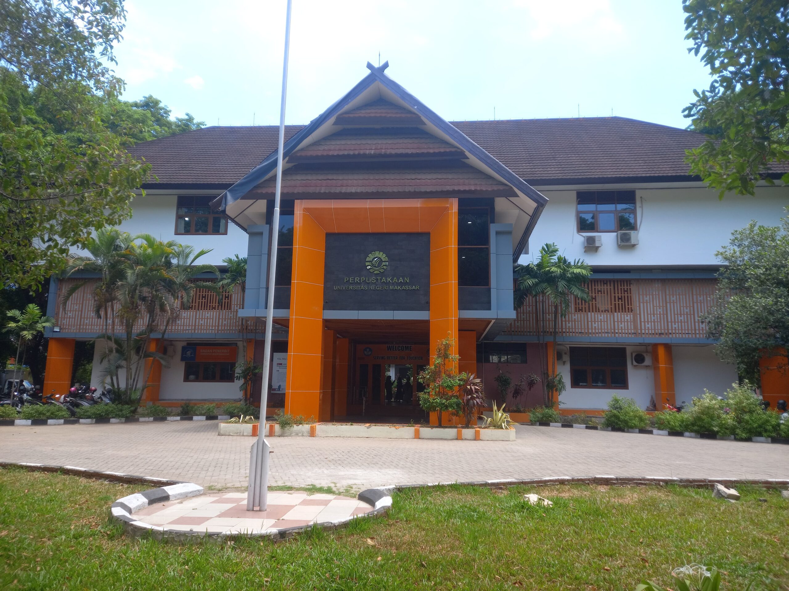 Perpustakaan, UNM, Makassar