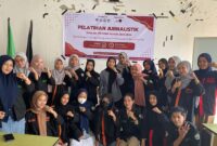 Foto bersama pengurus pada pelatihan jurnalistik Hima Ak FEB UNM, (Foto: Ist.)