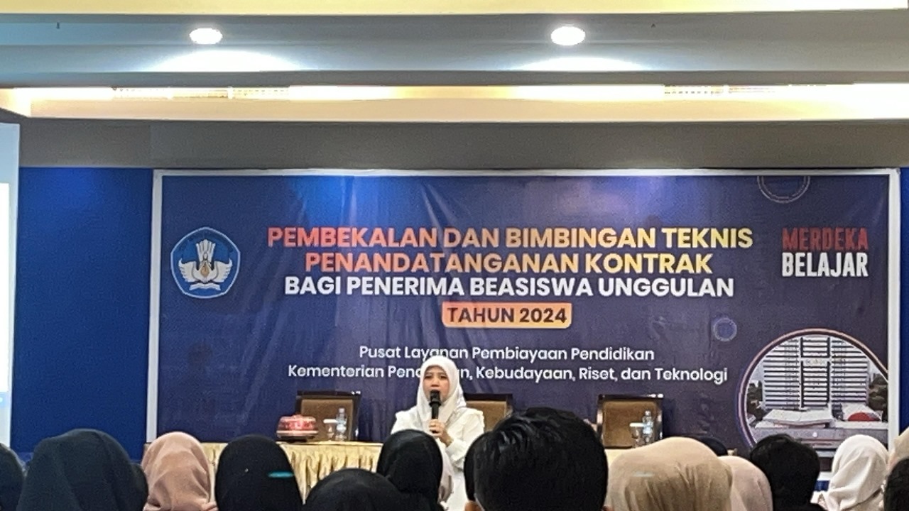 Suasana Pembekalan Penerima Beasiswa Unggulan 2024, (Foto: Insyiraah Putri Aeni Hs)