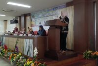 Nurlaelah Mattarima saat pemaparan materi (Foto: Florencya Alnisa Christin.)