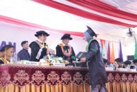 wisuda periode Agustus 2024 yang sedang berlangsung di Menara Pinisi, (Foto: Dok. Profesi)