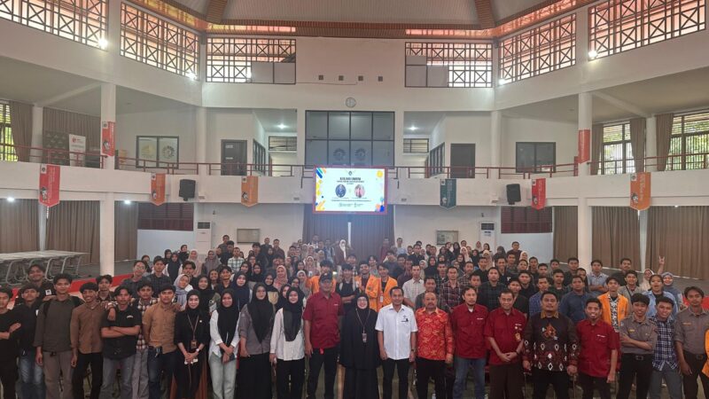 Foto bersama kegiatan kuliah umum Prodi Pendidikan Teknik Bangunan FT UNM, (Foto: Ist.)