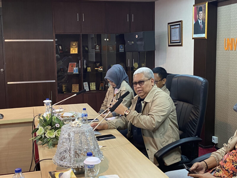 Rektor UNM Lepas Kontingen Abdidaya Ormawa 2024, (Foto: Ficka Aulia Khaerunnisa)