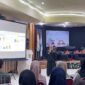 Andi Aslinda saat menyampaikan materi pada Seminar Nasional PENA 2024, (Foto: Ist.)
