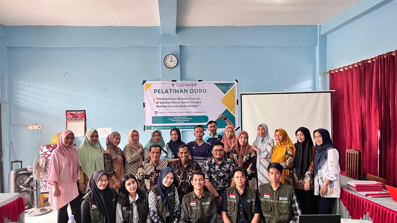 Potret Tim MBKM UNM bersama guru - guru di SDN 011 Rappogading (Foto: Ist.)