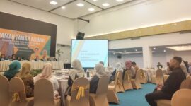 Suasana ramah tamah wisuda periode November 2024 FIP UNM