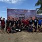 Potret Foto Bersama Tim MBKM Proyek Kemanusiaan Mapala Teknisi Fakultas Teknik Universitas Negeri Makassar (FT-UNM) dengan Kepala Dusun Kampung Baru, pemuda dari RBI, Komunitas RLE , dan pemuda setempat. (foto:Ist)