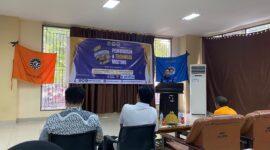 Sambutan Ketua Umum UKM Olahraga UNM Pada Pembukaan Event Badminton UNM Cup 2024, (Foto: Ficka Aulia Khaerunnisa.)