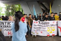 Potret Aliansi Mahasiswa UNM dalam memperingati hari HAM sedunia, (Foto: Nurul Adhani Ilham.)