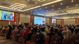 Suasana Wisuda dan Sumpah PPG di Hotel Grand Claro Makassar, (foto: Nurul Adhani Ilham.)