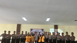 Foto bersama setelah pelaksanaan Psikoedukasi di Aula Samapta Polda Sulsel, (Foto: Ist.)