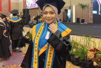 Foto Wisudawan Asal Maluku, Siti Nadifa, (Foto: ist.)