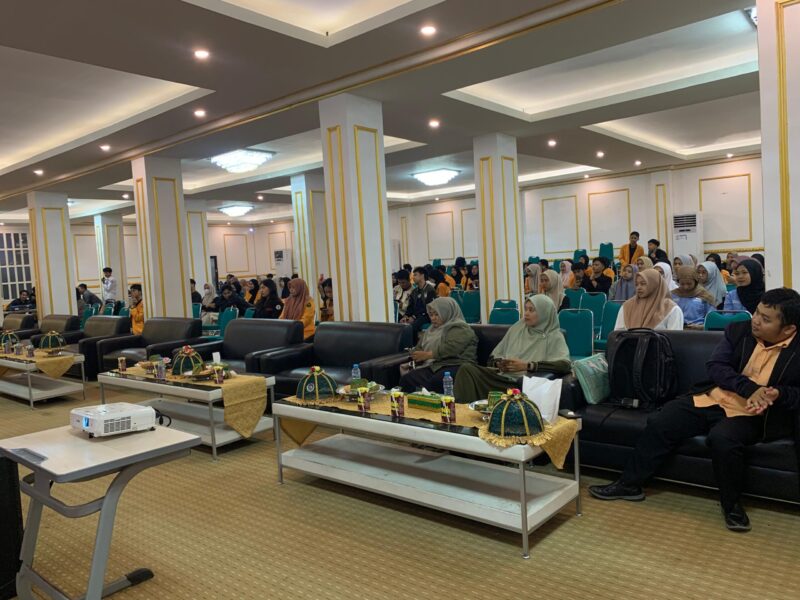 Para penonton menikmati film yang ditayangkan pada Cine Edu Festival, (Foto: Insyiraah Putri Aeni Hs.)