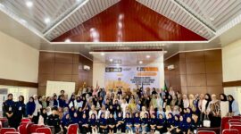 Foto bersama Civitas Academica PGSD FIP Bone UNM, (Foto:Ist.)