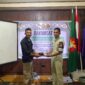 Justin (kanan) setelah terpilih sebagai formatur komandan UKM Menwa, (Foto:Ist.).