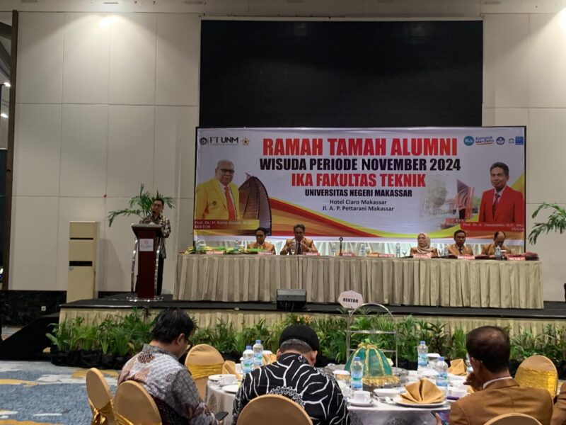 Wakil Rektor II UNM Beri Sambutan pada Ramah Tamah Fakultas Teknik UNM, (Foto: Insyiraah Putri Aeni Hs.)