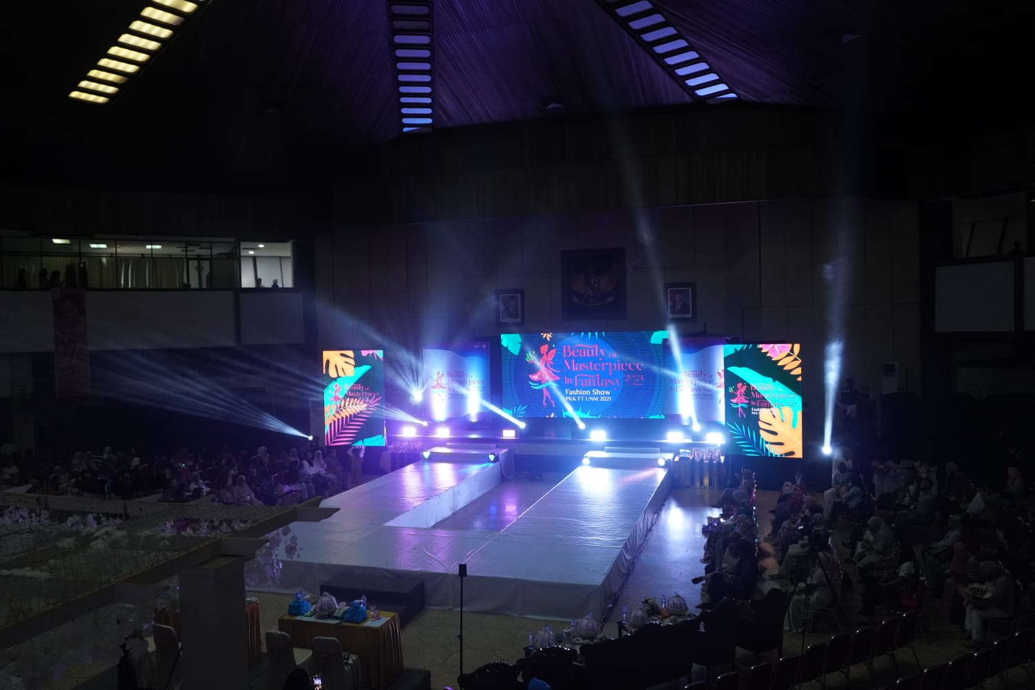 Fashion Show Beauty Masterpiece in Fantasy Meriahkan Malam Seni dan Budaya (Foto: Muh Apdal Adriansyah)
