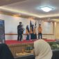 Potret Tim Produksi  Pada Saat Menjelaskan Karya Film Pendeknya (Foto: Florencya Alnisa Christin)