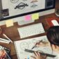 Ilustrasi seseorang membuat desain logo, (Foto: Ist.)