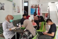 Pemeriksaan Peserta Sebelum melakukan Donor Darah, (Foto: Ist.)
