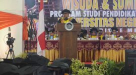 Rektor beri pesan buat guru, (Foto: Firmansyah.)