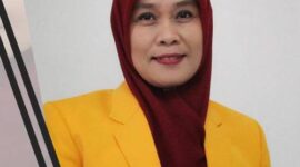 Potret Hartati Wakil Rektor II UNM, (Foto: Ist.)