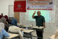 Potret pemberian materi kepada peserta Diklat Jurnalistik 2025, (Foto: Ist.)