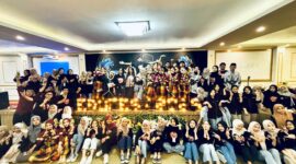 Dokumentasi Bersama seluruh Partisipan setelah kegiatan Pentas Seni Edufest 2025 (Foto: Muhammad Nasruddin)