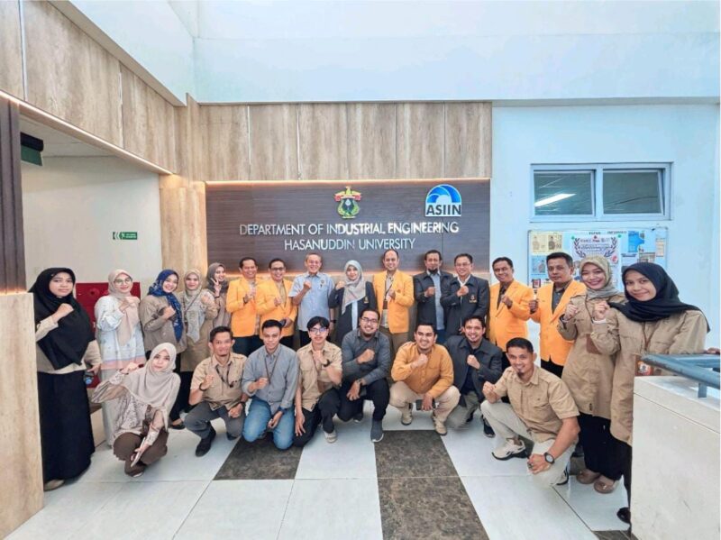 Foto bersama antara pihak UNM dengan pihak Unhas, (Foto: Ist.)