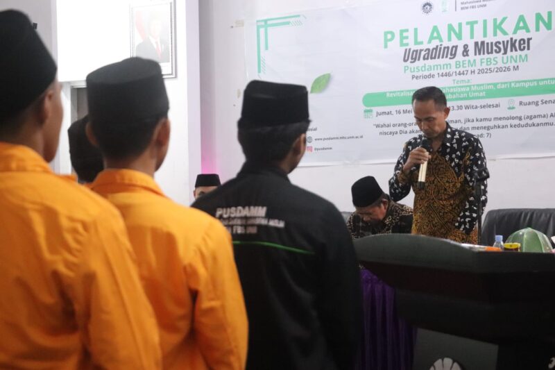 Suasana pelantikan pengurus baru Pusdamm BEM FBS UNM Periode 1446/1447 H 2025/2026 M, (Foto: Hafid Budiawan)