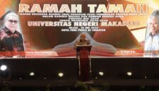 Sambutan oleh Rektor Karta Jayadi, (Foto: Dokumentasi Profesi)