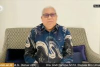Potret Rektor UNM sedang melakukan pidato melalui zoom, (Foto: Int.)