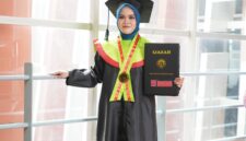 Potret Wisudawan Terbaik Fakultas Teknik Periode Mei, (Foto:Ist)