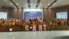 Foto Panitia dan Dosen dalam Kegiatan Edufair 2025, (Foto: Ist.)