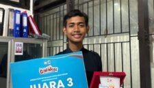 Potret Muhammad Iqbal Setelah Memenangkan Perlombaan Dinas Kota Makassar, (Foto: Ist.)